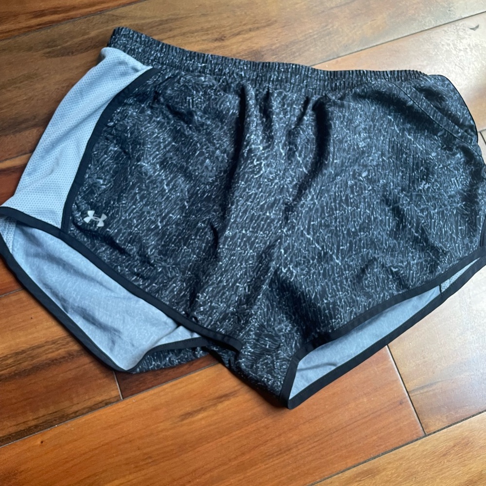 Under Armour Running shorts